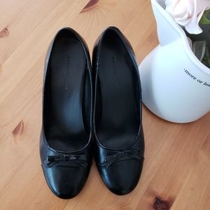 Black shoes